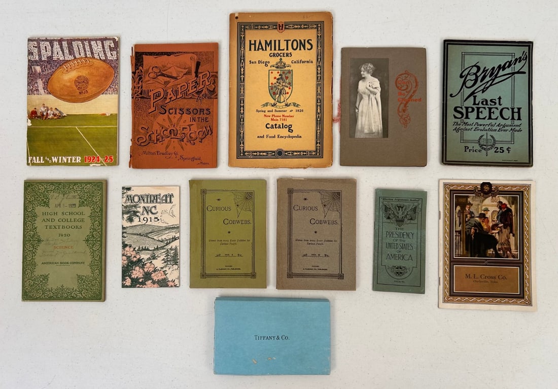 12 Antique and Vintage Catalogs and Booklets (1 of 18)
