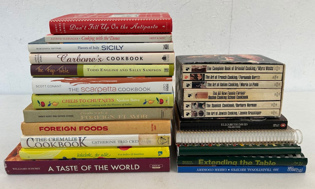 17 International and Italian Cookbooks and box set (1 of 5)