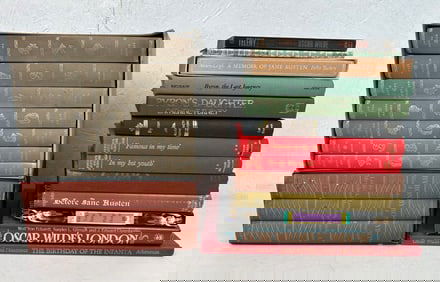 23 English Literature Books