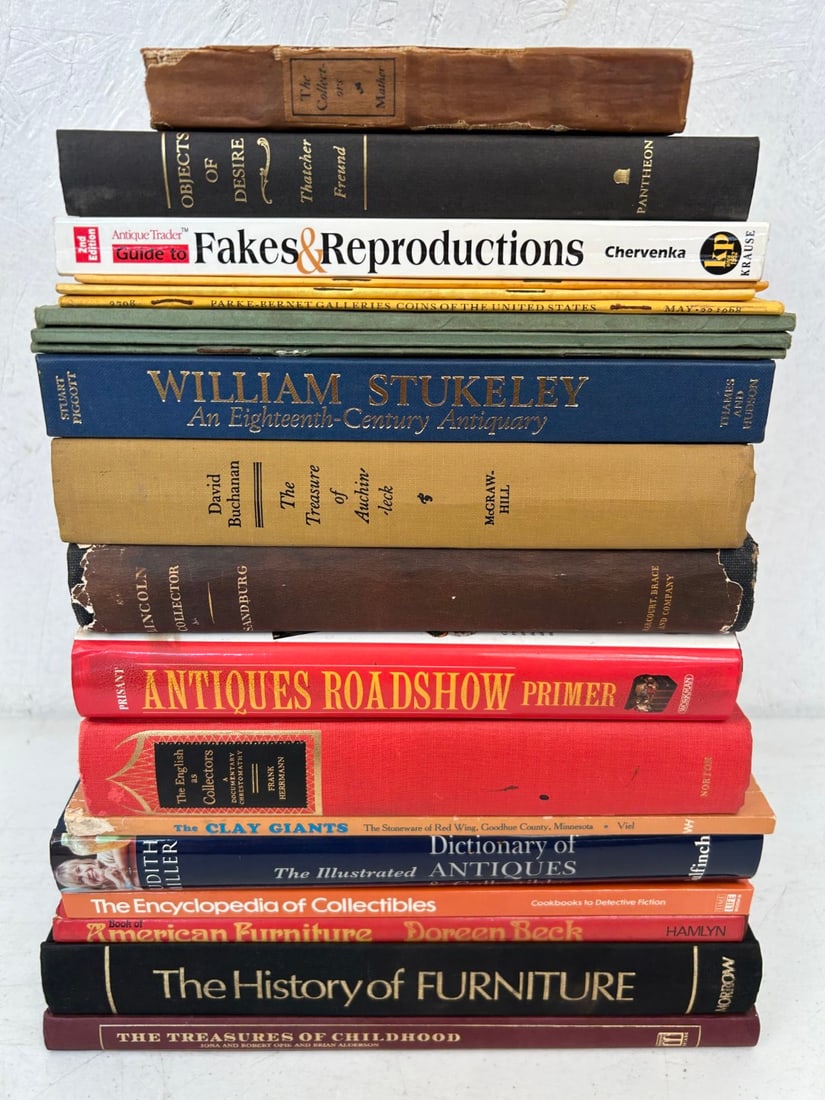20 Books and Booklets on Antiques and Collecting: 20 Books and Booklets on Antiques and Collecting including The Collectors by Frank Jewett Mather published by Henry Holt and Co. c. 1912; Objects of Desire by Thatcher Freund c. 1993; Three Sotheby & 