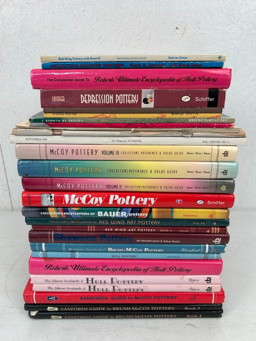 Art Pottery Books, Newsletters and Magazines (1 of 15)