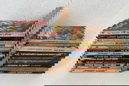 23 Paperback Science Fiction Graphic Cover Novels