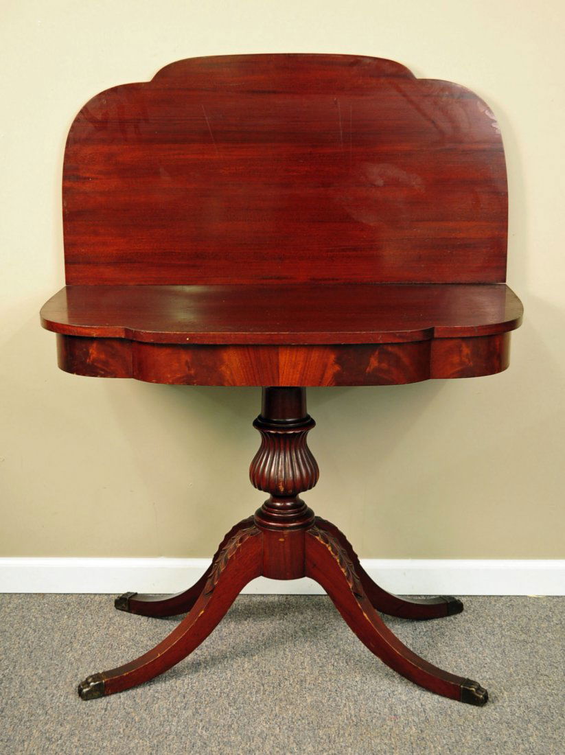 Duncan Phyfe Style Mahogany Game Table: Duncan Phyfe Style Mahogany Game Table.