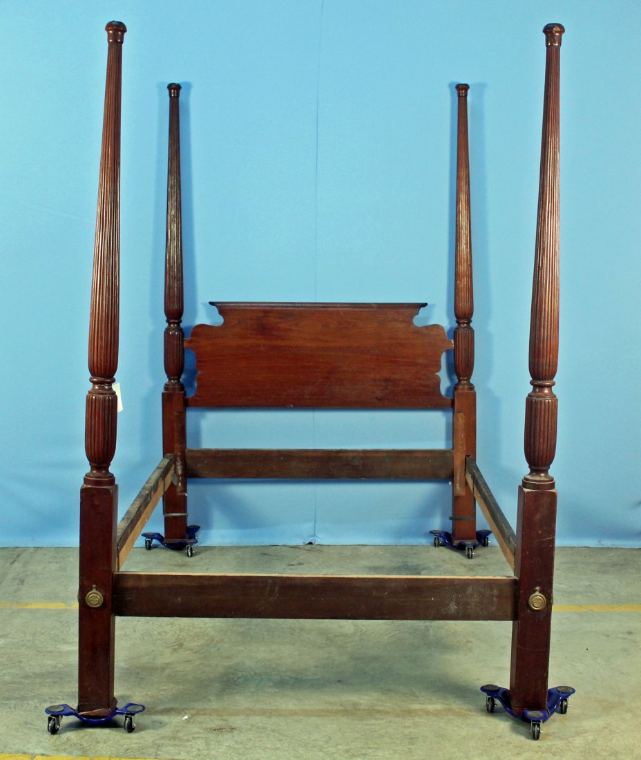Walnut Federal Style Poster Bed with Reeded Post (1 of 6)