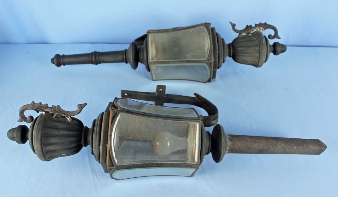 Pair of Victorian Carriage Lights with Hangers (1 of 4)