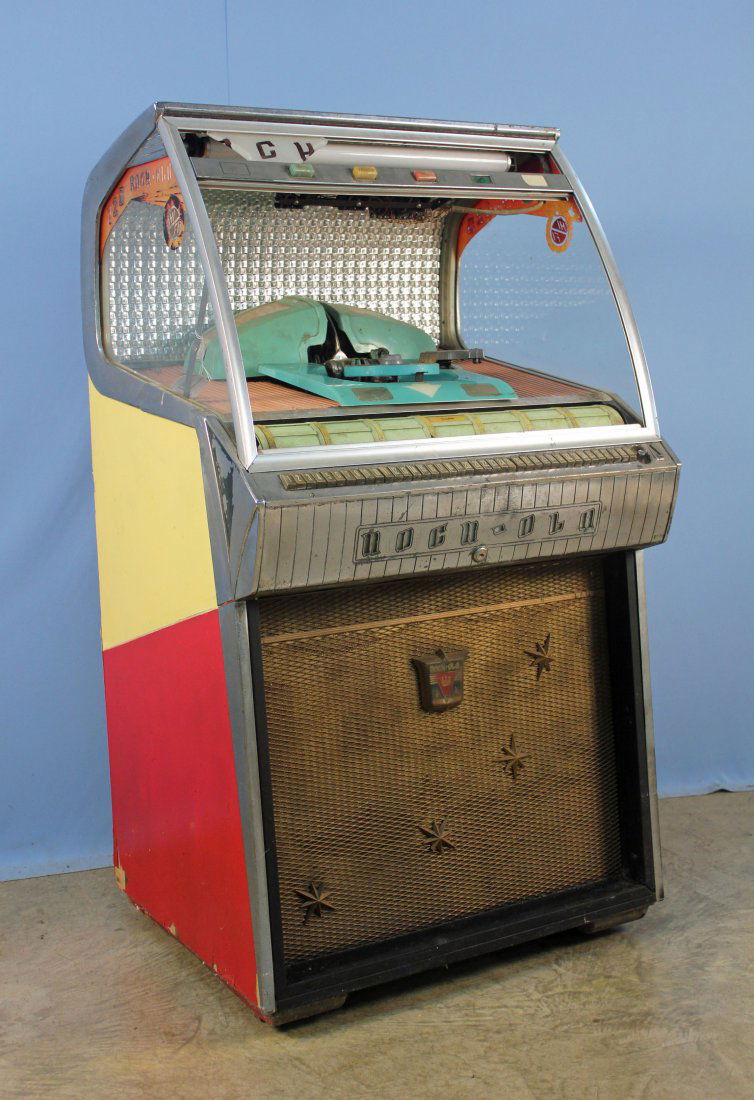 Rock-Ola 1458 (1958) Jukebox Plays120 Selections: Rock-Ola 1458 (1958) Jukebox. Box holds 60 records and will play a total of 120 45 rpm selections. A scarce and beautiful machine when it is restored.