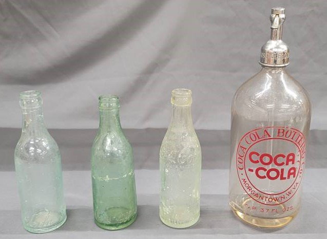 Coca Cola Straight Sided Bottle & Seltzer Bottle: Coca Cola Straight Sided Bottlt & Seltzer Bottle Macon Straight Sided Coca Cola Bottle in very good condition.Birmingham Ala. Straight Sided Coca Cola very clean bottle no damage.Dug Birmingham Ala. S