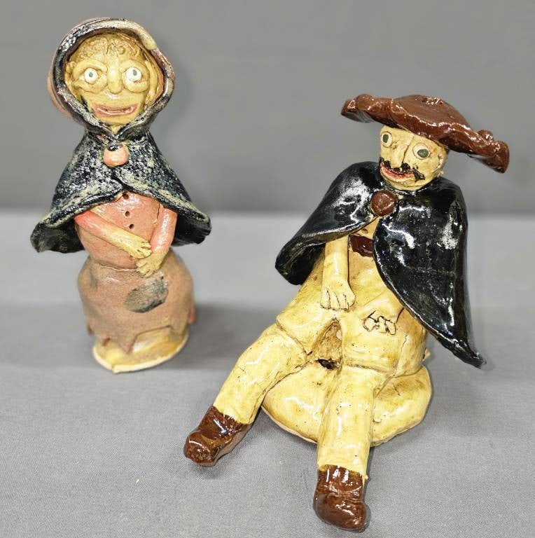 Scarce 1990s Flossie Meaders Figural Lot of 2 (1 of 4)