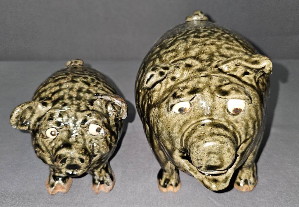 Cleater & Billie Meaders Folk Pottery Pigs (1 of 5)