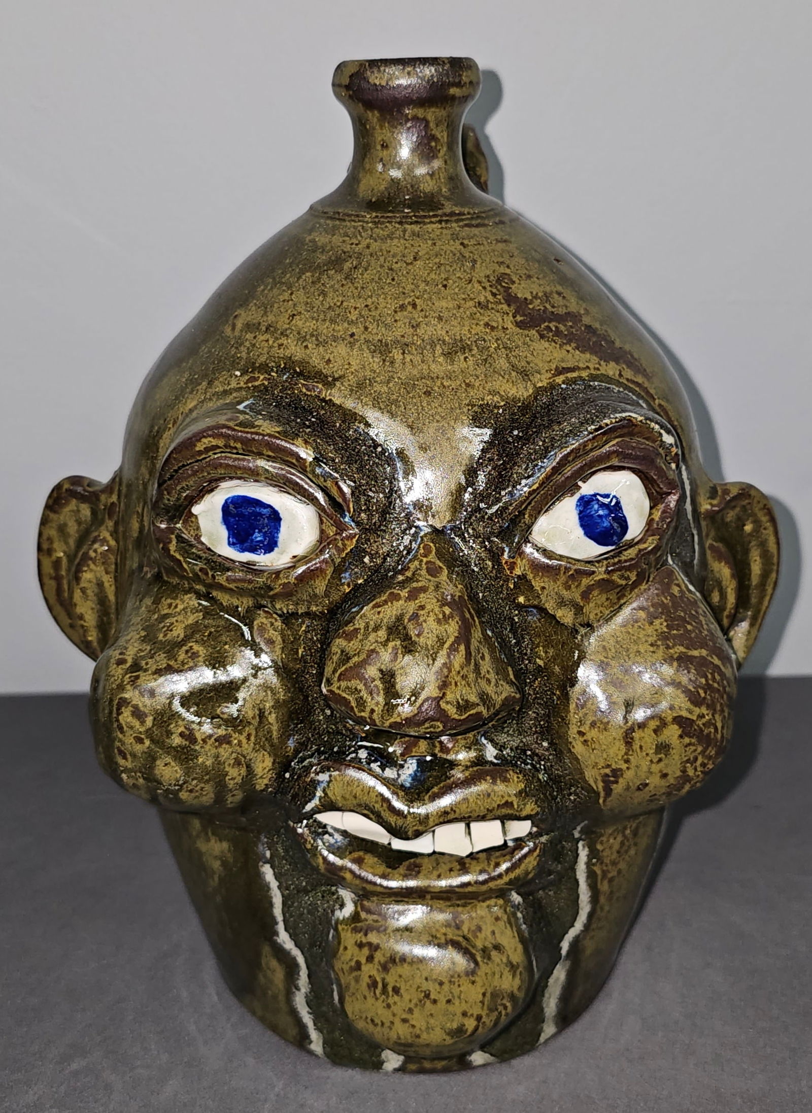 Stunning Harold & Grace Nell Hewell Face Jug (1 of 5)