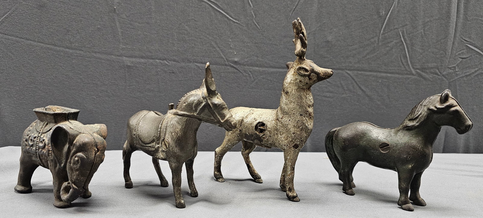 Cast Iron "Animals" Still Bank Lot (1 of 3)