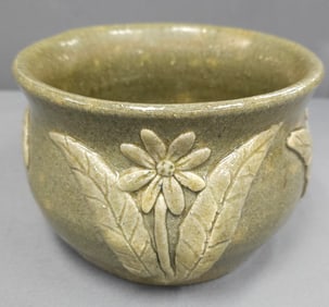 Rare Arie Meaders Decorated Pansy Bowl