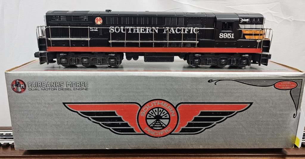 Lionel Southern Pacific FM Trainmaster Diesel Loco (1 of 6)