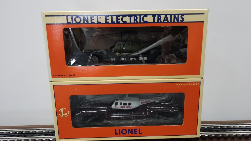 LIONEL FLAT CAR HELICOPTER LOT OF 2 (NIB) (1 of 2)