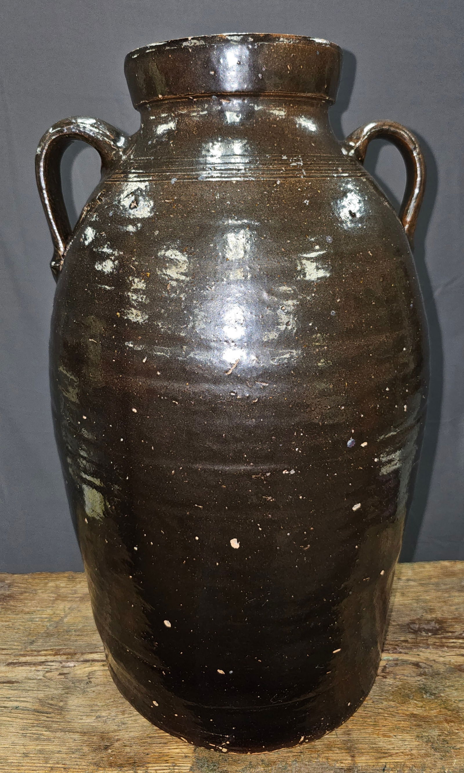 Important Mississippi Signed T 4gal Jar (1 of 7)