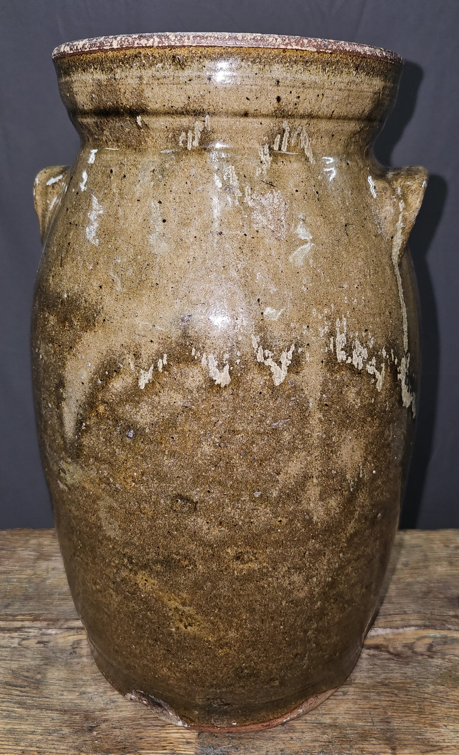 Fine 2gal Upstate South Carolina, Clayton Shop Jar: Fine Two Gallon Upstate South Carolina, Clayton Shop Jar State / Potter: Upstate South Carolina / Clayton Shop Pottery Age: 1900sGlaze: Alkaline Condition: Collector Grade, no damage. Desirability: So