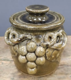 Signed Lanier Meaders Grape Decorated Jar