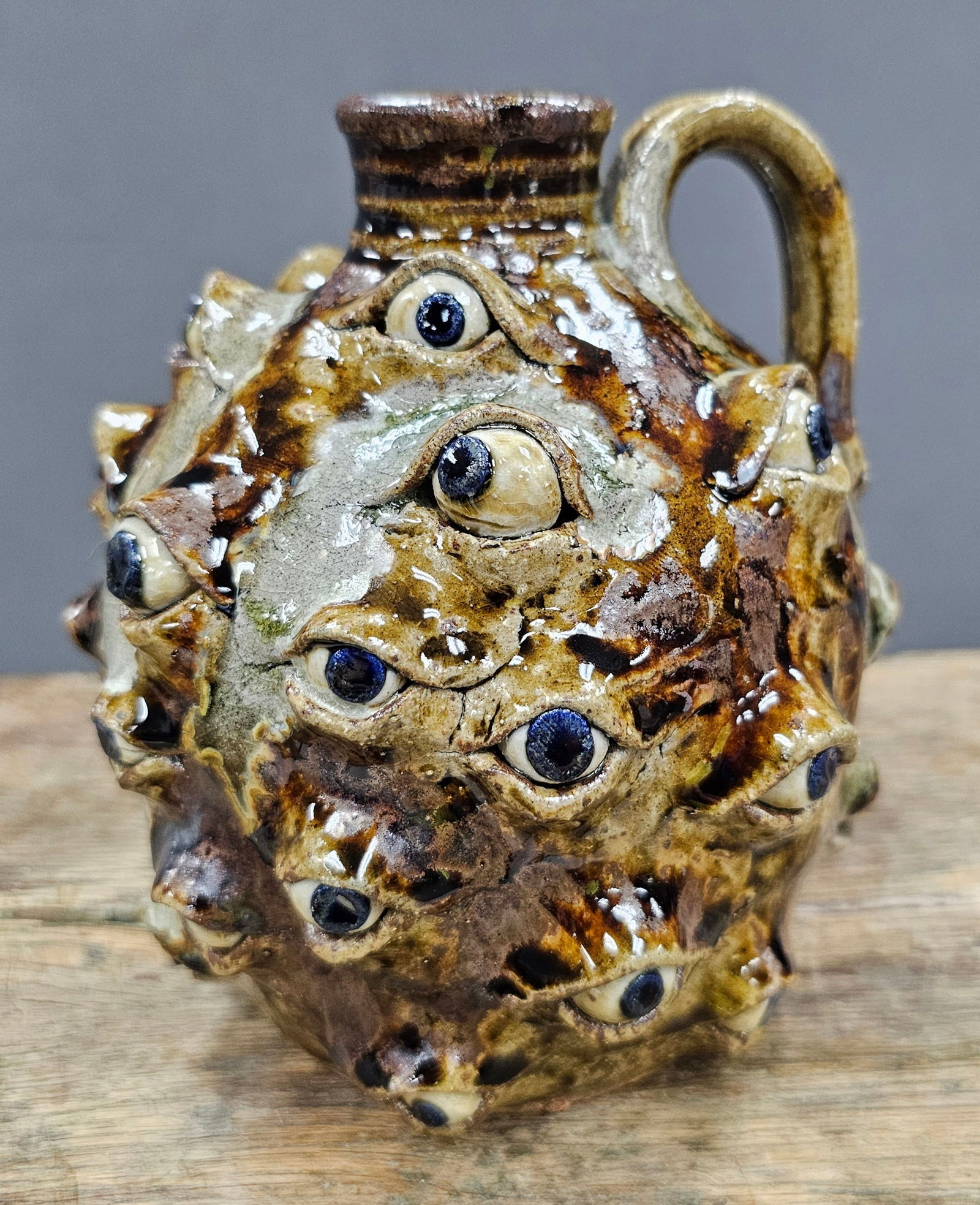 Michael Ball Folk Pottery Eye Ball Jug (1 of 5)