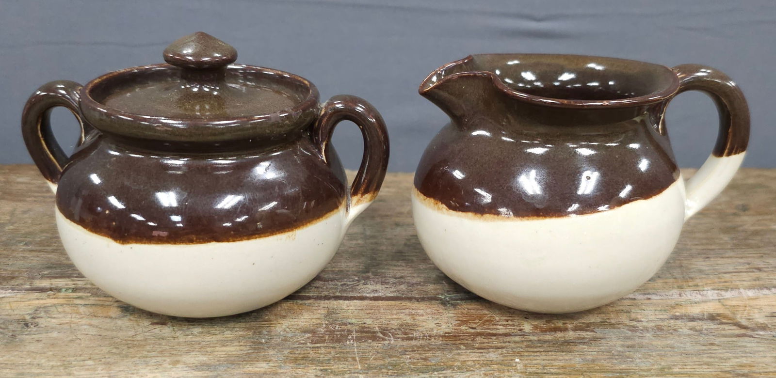WJ "Bill" Gordy Creamer & Sugar Two-Tone Glaze (1 of 3)