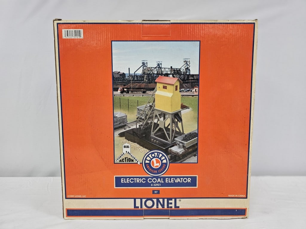 Lionel Electric Coal Elevator (NIB) (1 of 1)