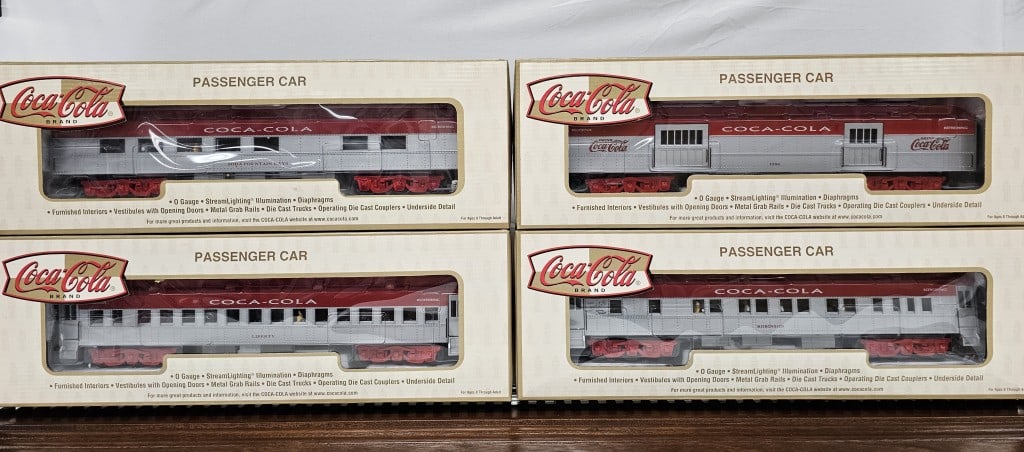 K-Line Heavyweight Coca Cola Passenger Car Set (1 of 4)