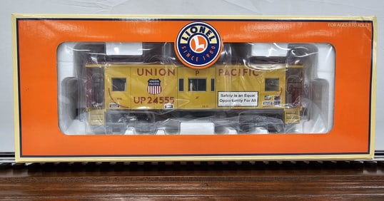 Lionel Union Pacific Bay Window Caboose (NIB)