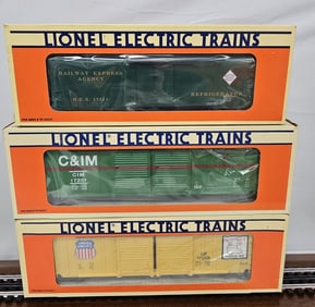 Lionel Boxcar/Reefer Lot of Three (NIB)