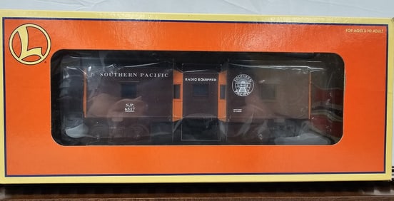 Lionel Southern Pacific Bay Window Caboose 2000