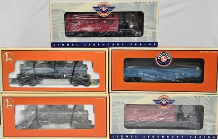 Lionel AEC Caboose,Tankcar,Gondola Lot of 5, C-10