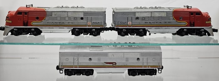 Lionel Post War Santa Fe 2343 A-B-A Set