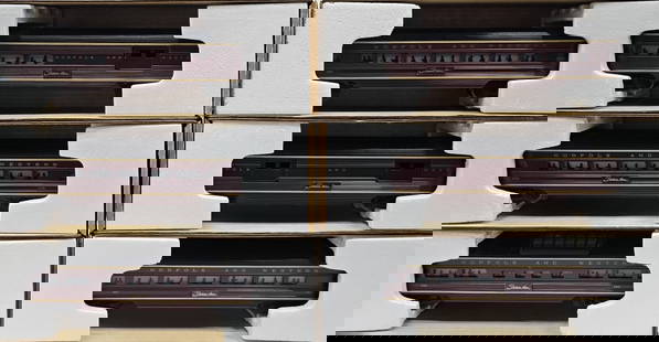 Lionel Norfolk & Western Aluminum 6 Passenger Cars: Outstanding Lionel Norfolk & Western "Powhatan Arrow" Aluminum Six Passenger Cars in original boxes, and each are in C-9 condition, O-Scale size. 1. 6-9562, Baggage Car.2. 6-9563, Combo Car. 3. 6-9564