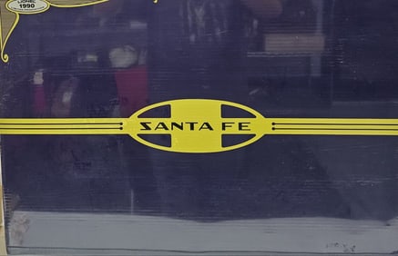 Lionel Santa Fe Limited Edition Train Set C-10