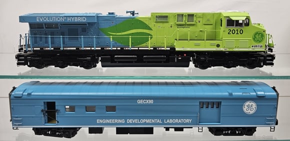 MTH GE Evolution Diesel & Streamlined Passgr. Car