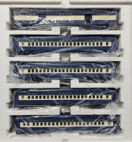 MTH Jersey Central Scale Madison Passenger Set