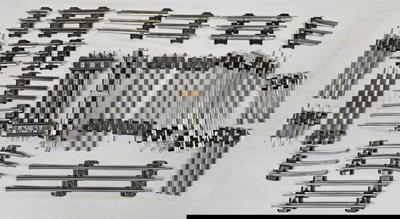 Lionel O-Gauge Misc. Track Lot: Post War N.Y. marked Lionel O-Gauge Misc. Track Lot as follows and as seen, a few straight new pieces are marked Lionel Mexico, around 8 or so. 1. 5 1/2 Straight Track - 28 Pieces.2. 6 1/2" Curve Trac
