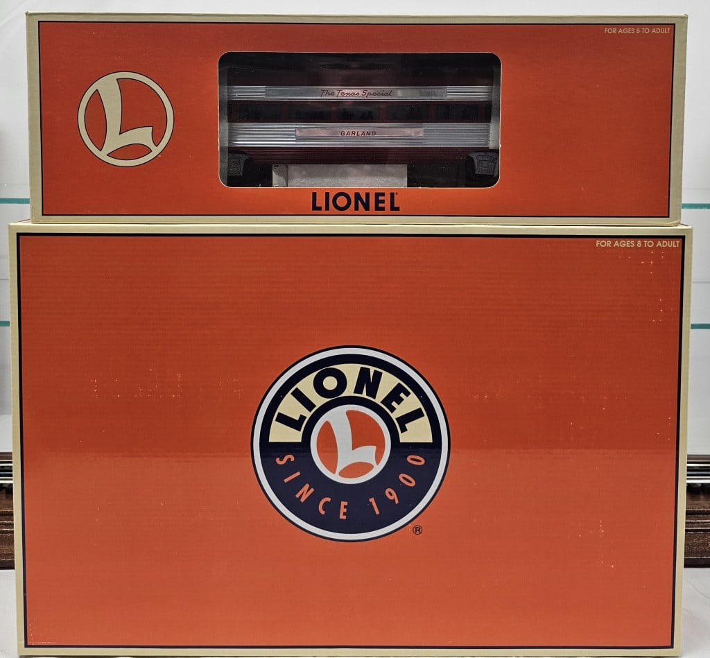 Lionel Texas Special Passenger Car Lot of 3 (C-10) (1 of 4)