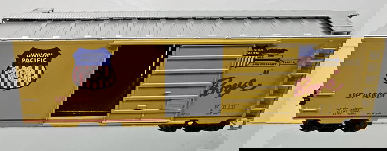 Union Pacific "Big Boy" PS-1 40' Box Car Lot of 7: Union Pacific "Big Boy" PS-1 40' Box Car Lot of 7 made by Weaver. All seven are in collector grade C-9 condition with light usage. Train pictured out of box is C-7+ due to one broken step bar.