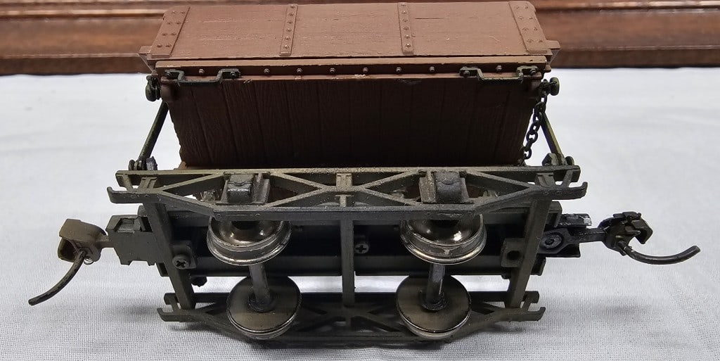 Spectrum "On30" Logging & Mining Cars (1 of 5)