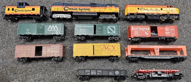 Ho Gauge Train Lot of 11