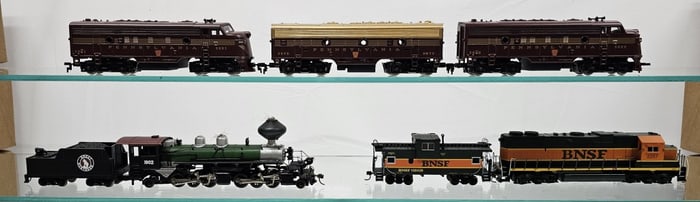 Mantua HO Scale Engine Lot