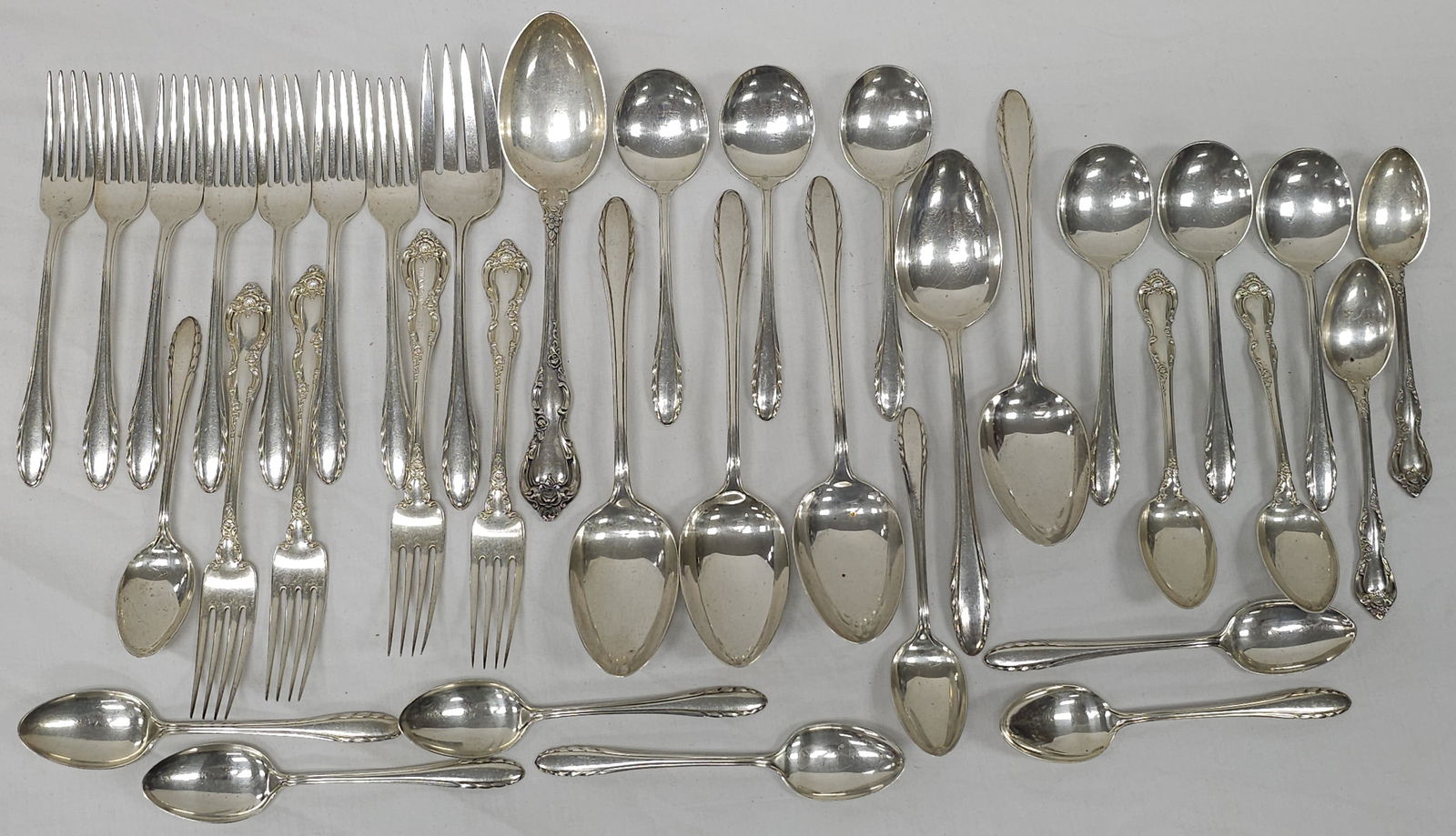Large Sterling Silver Flatware Lot, 1,560 Grams Total Weight (1 of 9)