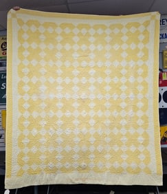 Yellow Star Quilt with Header
