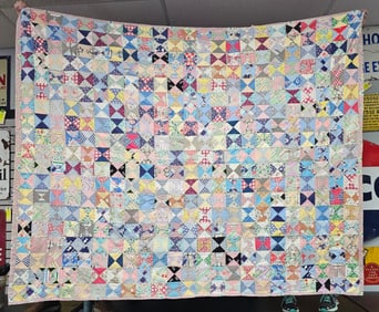 Fine 1940s Scrapbook Quilt, From Tennessee