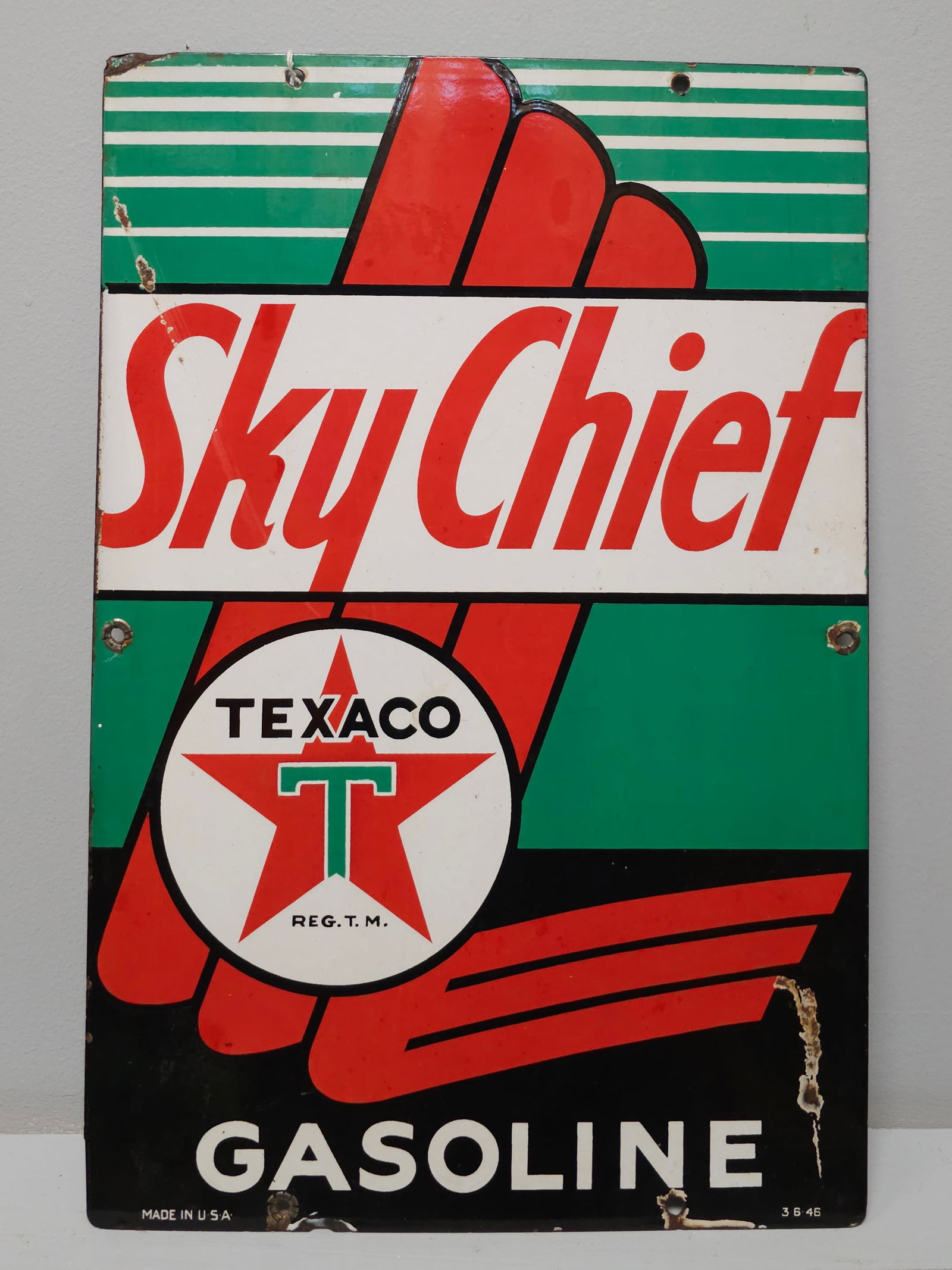 Texaco Porcelain Sky Chief Pump Plate: Authentic, Texaco Porcelain Sky Chief Pump Plate in original state. Marked Made in USA 3-6-46. Size: 18' x 12'