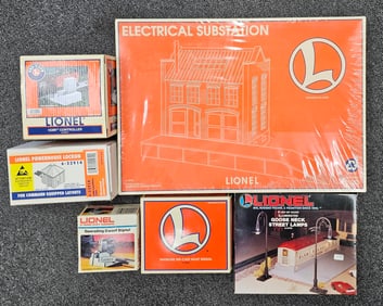 Lionel Accessories Layout Lot of 6