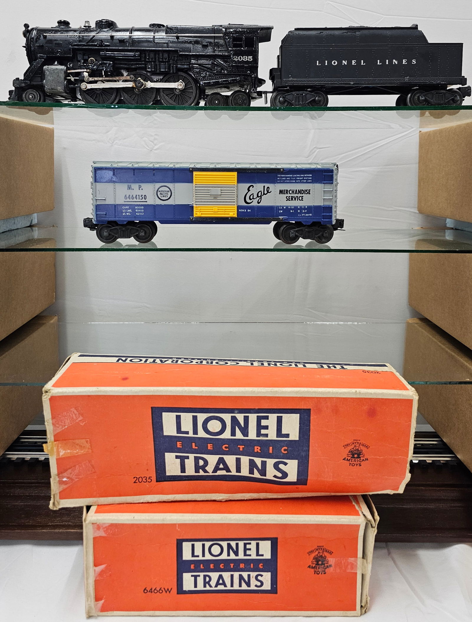Lionel Postwar 2035 & 6464-150 MP Boxcar Lot (1 of 7)