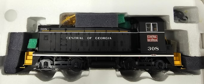 Atlas Central of Georgia EMD SW9 Diesel