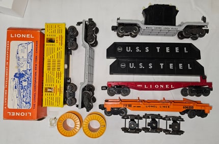 Lionel Postwar Car Lot of 5