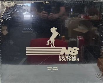 Lionel Norfolk Southern Dash 8-40C Unit Train 1992