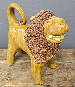 2012 Crystal King Folk Pottery Lion